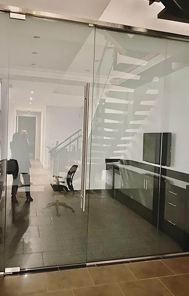 Glass_Office_DoorsPartitions