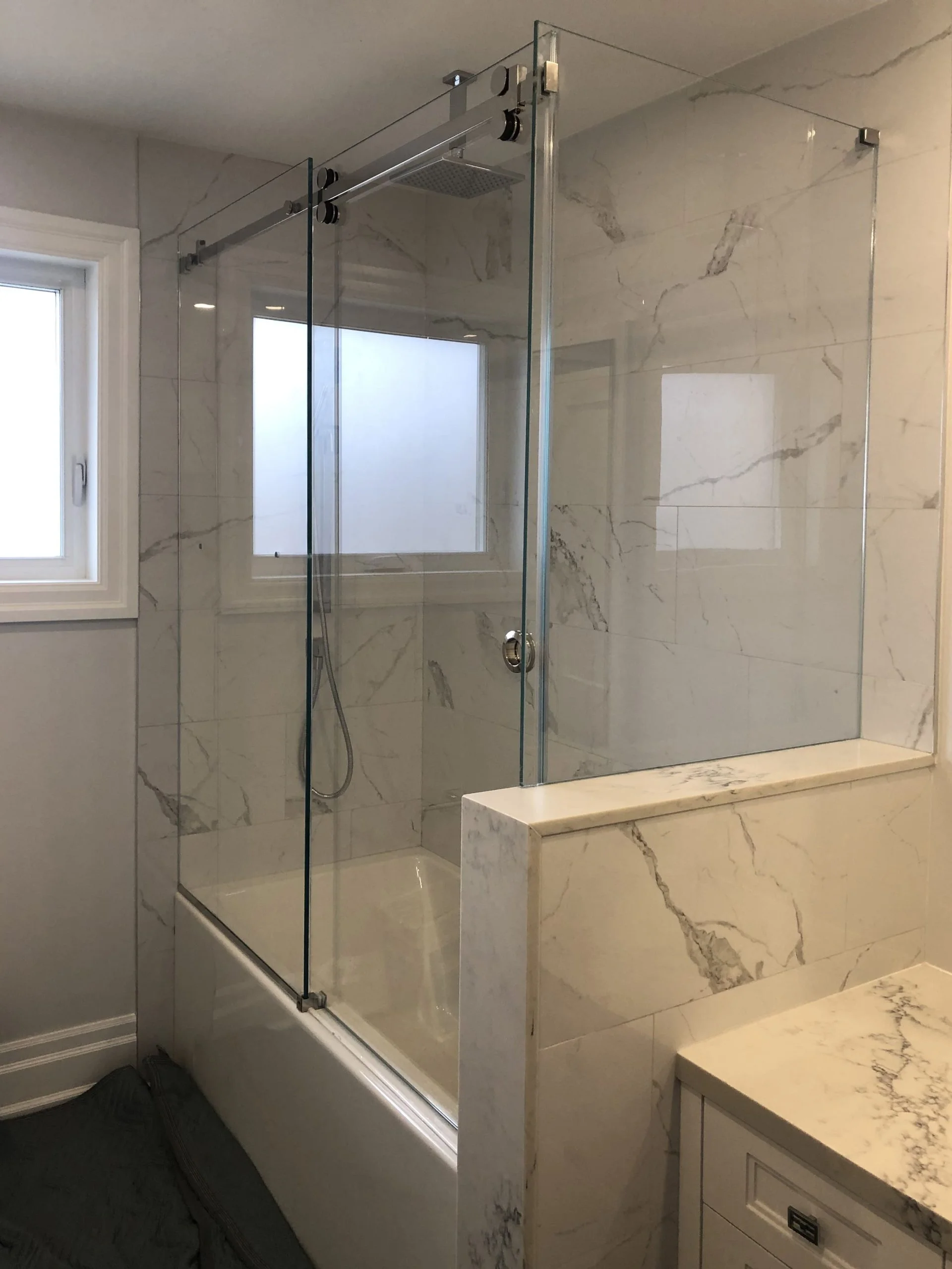 Bathtub Glass Enclosures